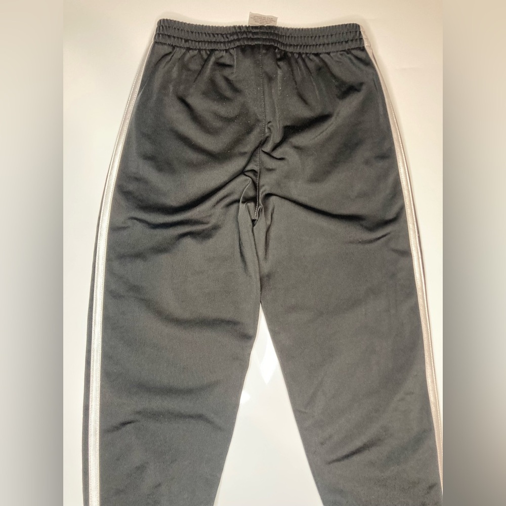 Adidas 2pc set - Picture 11 of 16